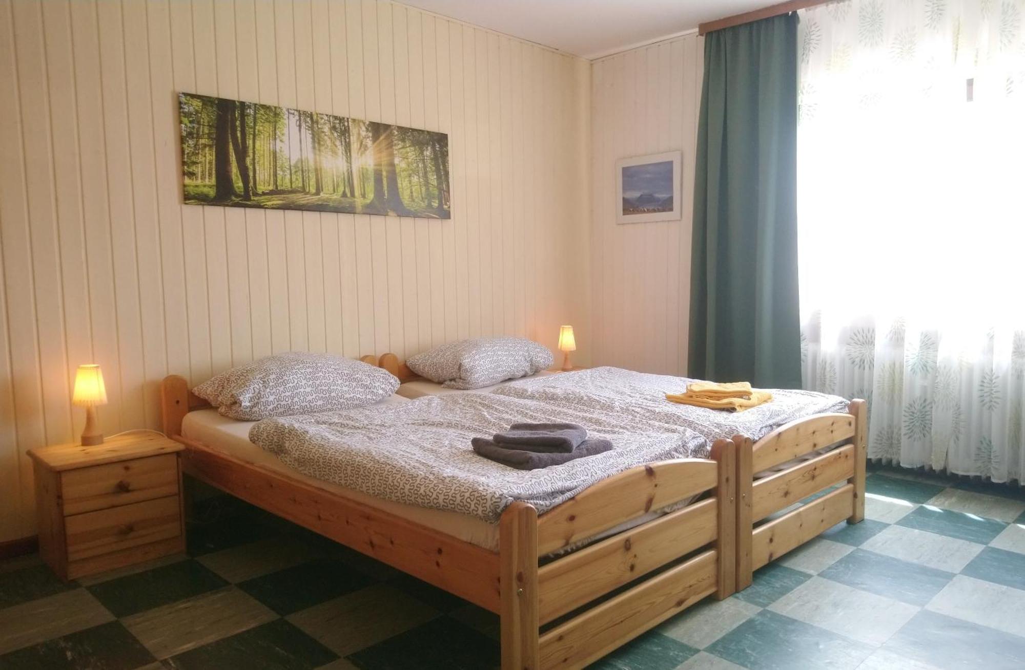 Gaestehaus Burgwald-Trekking Mittelsimtshausen Room photo